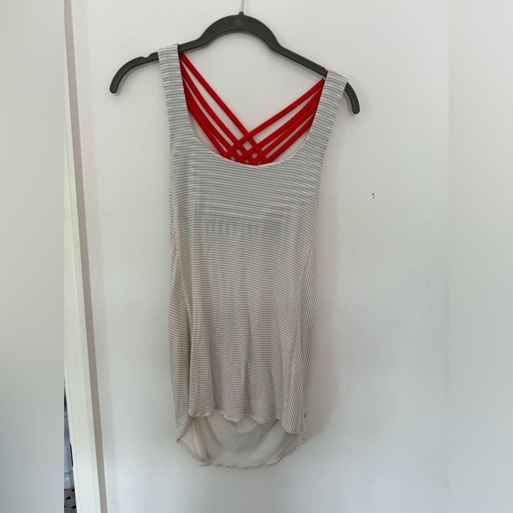 Lululemon open back tank top